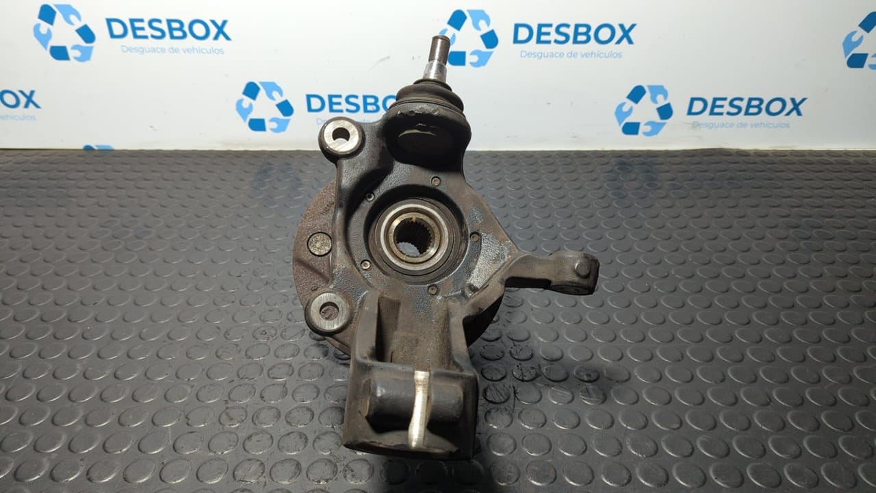 Recambio de MANGUETA DELANTERA IZQUIERDA para FORD TRANSIT CAJA CERRADA '06 FT 260 K Trend LKW CYRB referencia OEM IAM 6C113K186AF - BLANCO