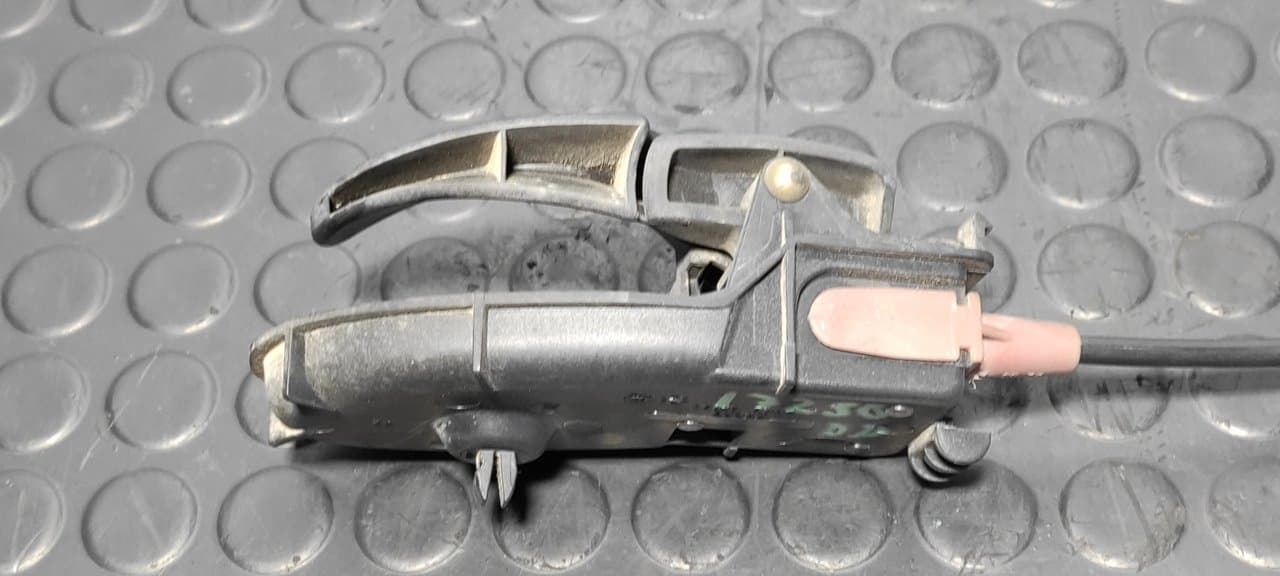 Recambio de MANETA INTERIOR DELANTERA DERECHA para FORD TRANSIT CAJA CERRADA, CORTA (FY) (2000 =>) FT  330   2.4 D3FA referencia OEM IAM YC15V22600AB - BLANCO 5