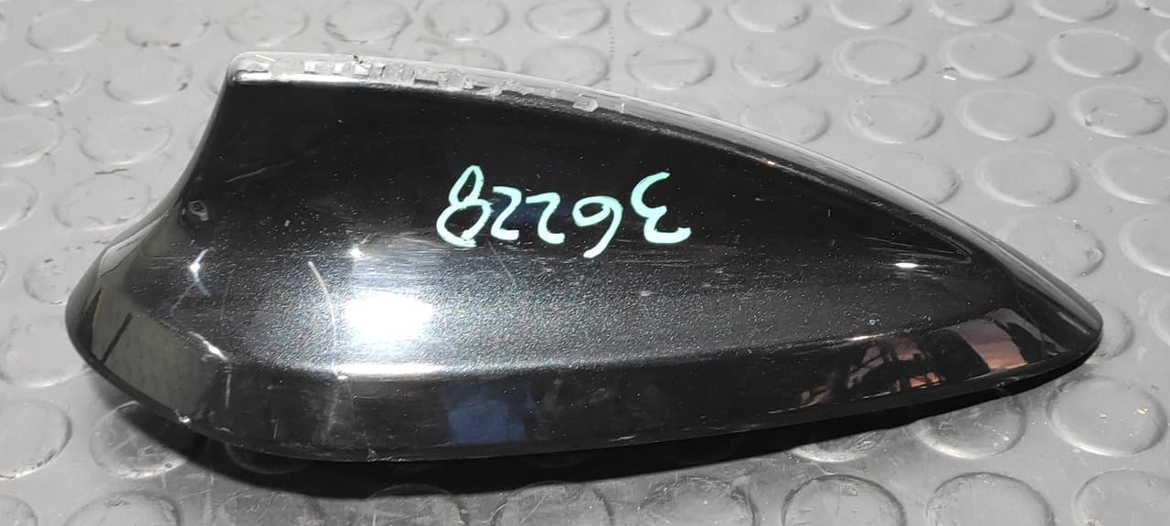 Recambio de BASE DE ANTENA para BMW SERIE 3 LIM. (F30) 318d Advantage B47D20A referencia OEM IAM D9607401 - NEGRO 4