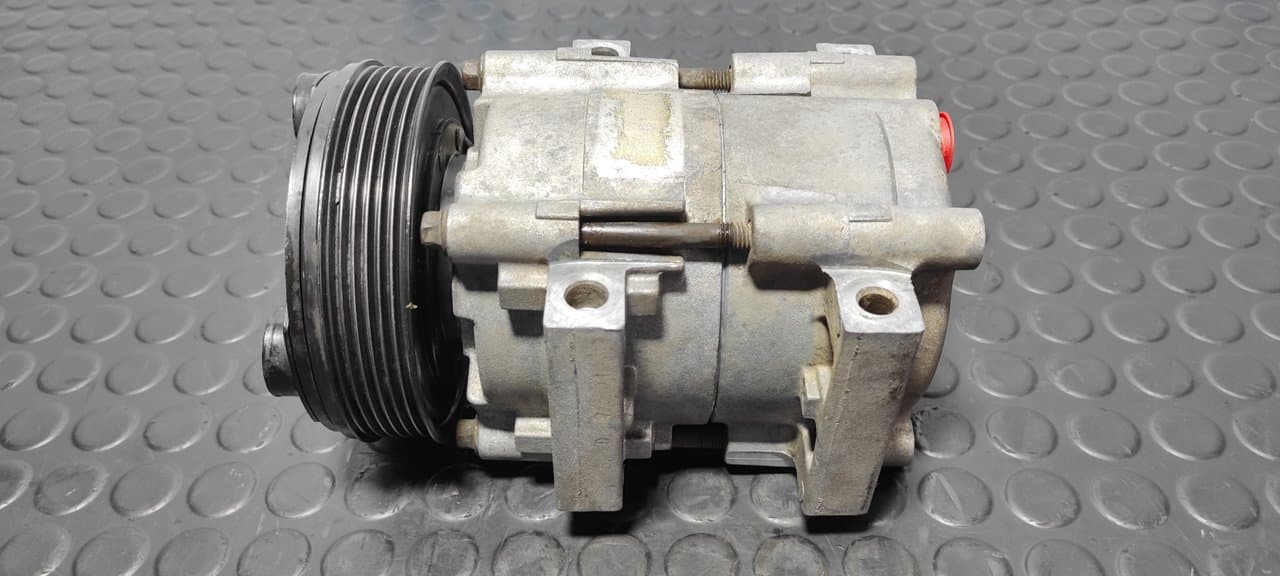 Recambio de COMPRESOR AIRE ACONDICIONADO para FORD ESCORT BERLINA/TURNIER Bravo Lim. L1E referencia OEM IAM F3DH19D786AA - VERDE 5
