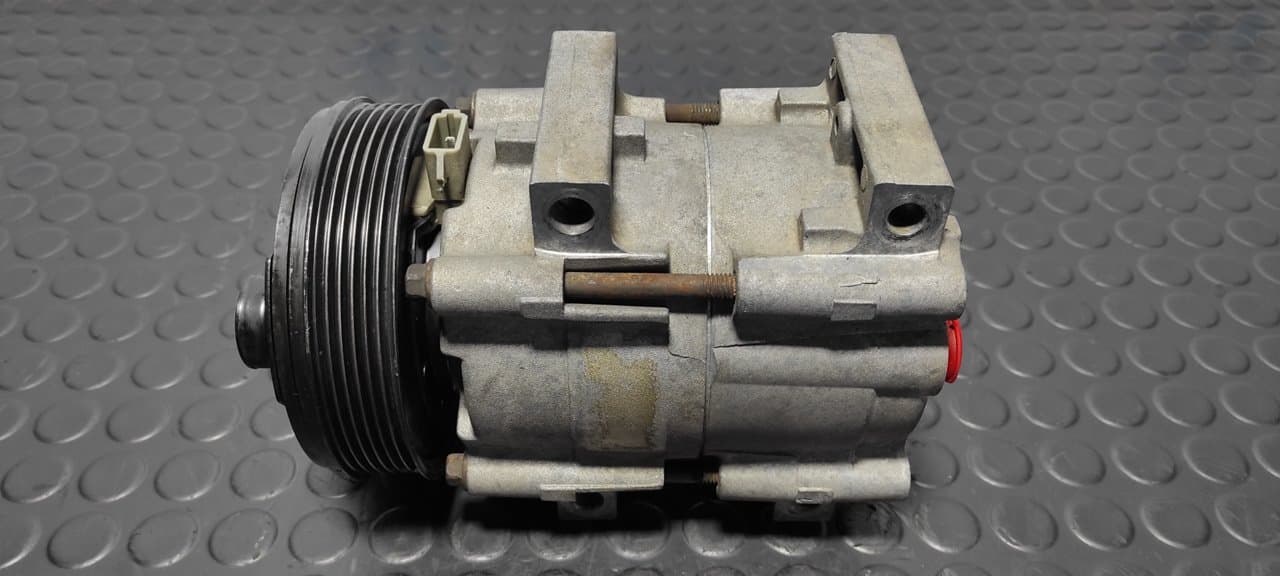 Recambio de COMPRESOR AIRE ACONDICIONADO para FORD ESCORT BERLINA/TURNIER Bravo Lim. L1E referencia OEM IAM F3DH19D786AA - VERDE 7