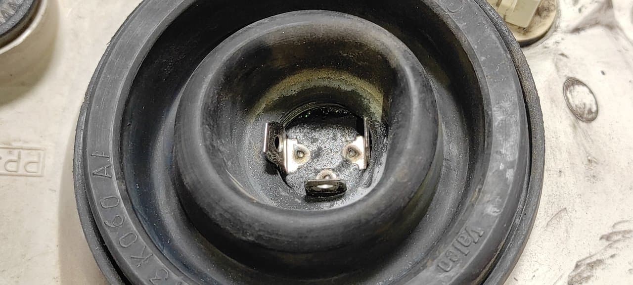 Recambio de FARO DERECHO para FORD ESCORT BERLINA/TURNIER Bravo Lim. L1E referencia OEM IAM 7R01472 - VERDE 3