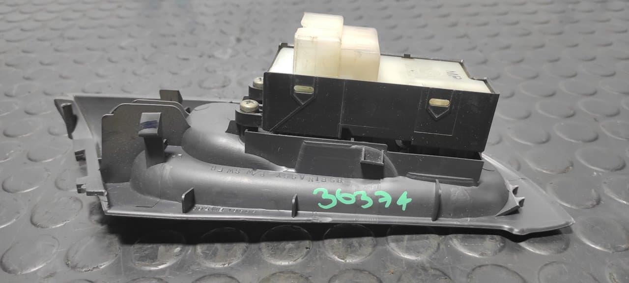 Recambio de MANDO ELEVALUNAS DELANTERO DERECHO para NISSAN ALMERA (N16/E) Acenta QG15DE referencia OEM IAM 80961BM500 - GRIS 4
