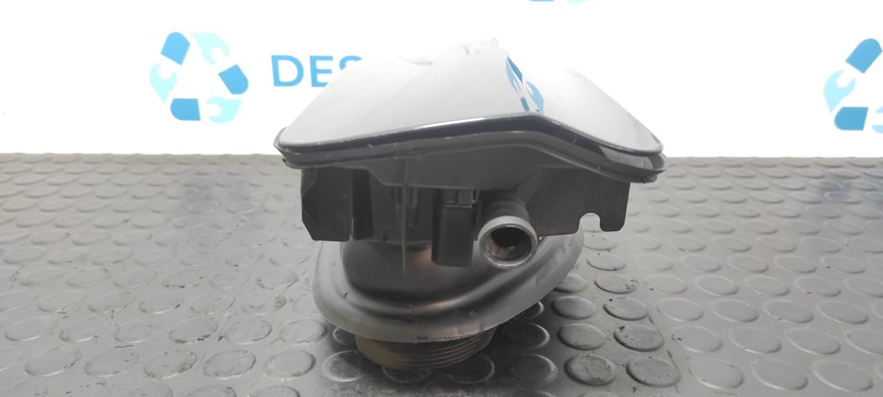 Recambio de TAPA EXTERIOR COMBUSTIBLE para BMW SERIE 3 LIM. (F30) 318d Advantage B47D20A referencia OEM IAM 11884410 - NEGRO 4