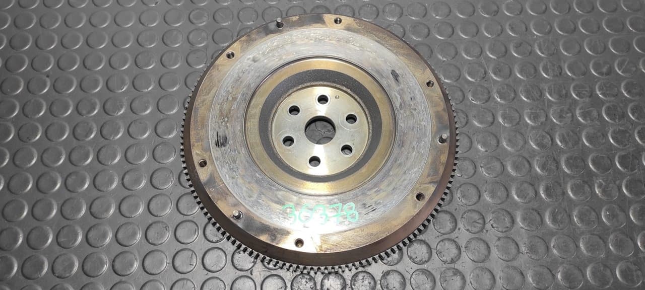 Recambio de VOLANTE MOTOR para FORD ESCORT BERLINA/TURNIER Bravo Lim. L1E referencia OEM IAM 928M6398AE - VERDE