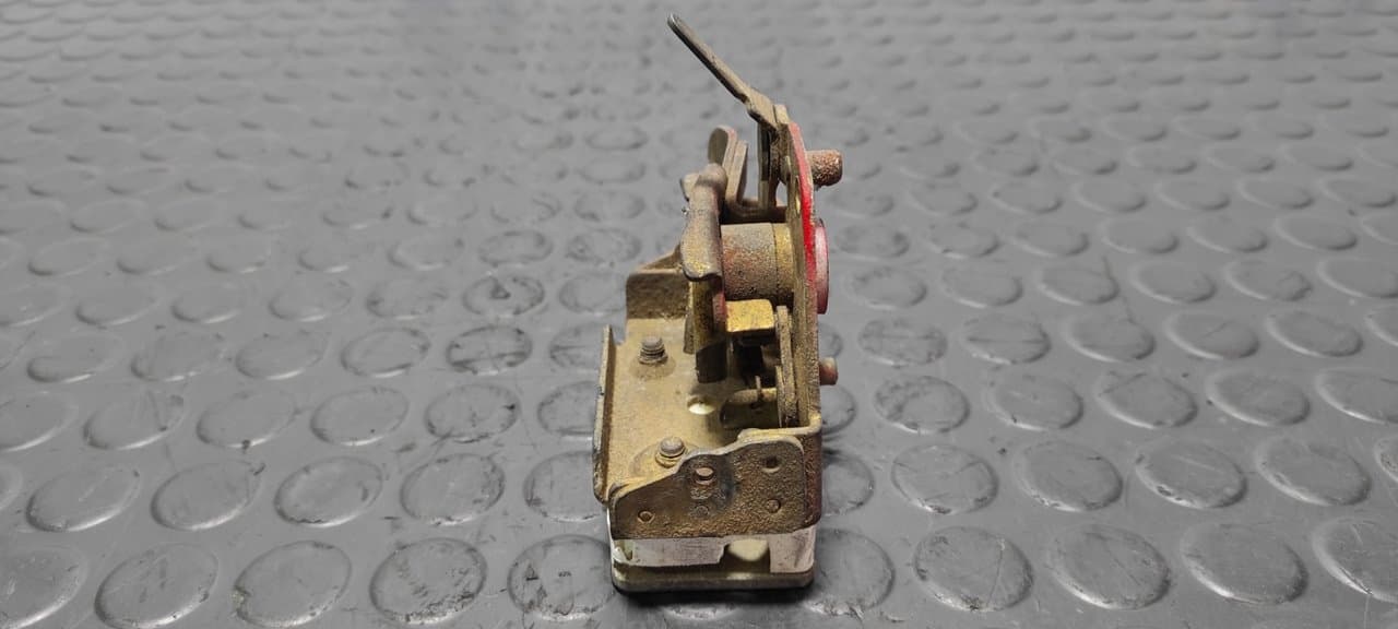 Recambio de CERRADURA PUERTA TRASERA DERECHA para CITROEN 2CV 6 0.6 (A06) 4