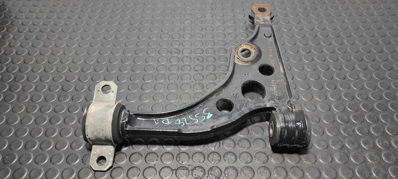 Recambio de BRAZO IZQUIERDO INFERIOR DELANTERO para FIAT DUCATO CAJA CERRADA 14 (DESDE 03.94) 2.8 JTD        Batalla 2850 814043S referencia OEM IAM 1331642080 - BLANCO 3