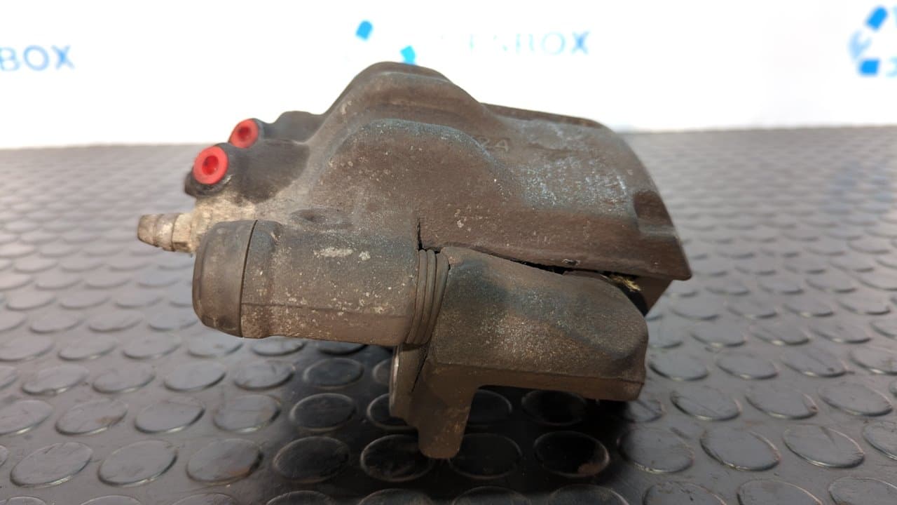 Recambio de PINZA DE FRENO DELANTERA DERECHA para FIAT DUCATO CAJA CERRADA 14 (DESDE 03.94) 2.8 JTD        Batalla 2850 814043S referencia OEM IAM 444824 - BLANCO 8
