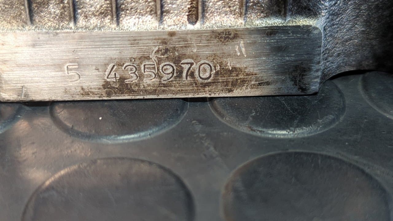 Recambio de CULATA para CHRYSLER JEEP CHEROKEE (J) VM referencia OEM IAM AMC 5