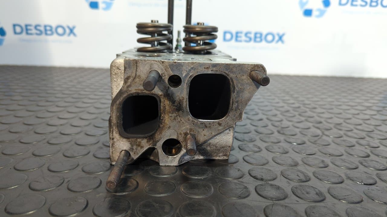 Recambio de CULATA para CHRYSLER JEEP CHEROKEE (J) VM referencia OEM IAM AMC 9