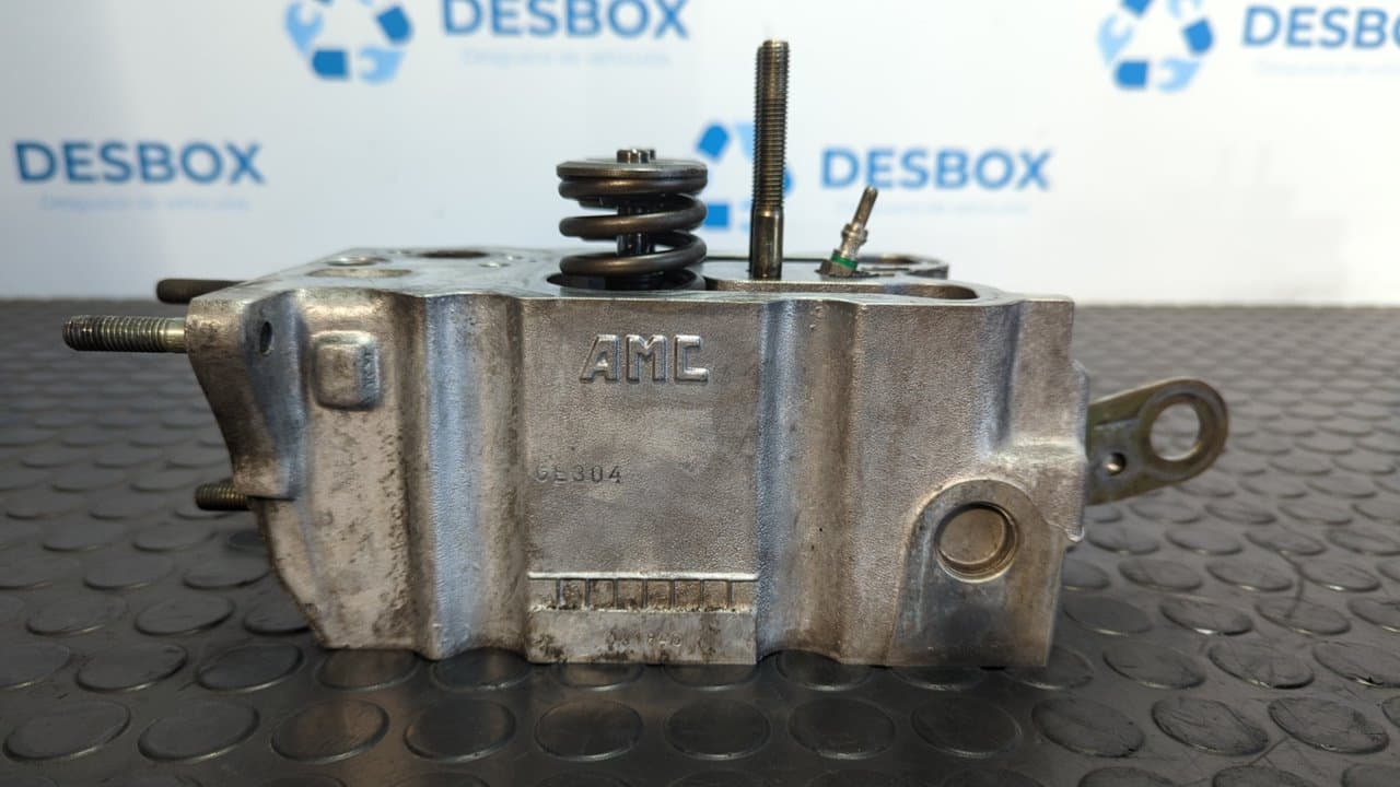 Recambio de CULATA para CHRYSLER JEEP CHEROKEE (J) VM referencia OEM IAM AMC