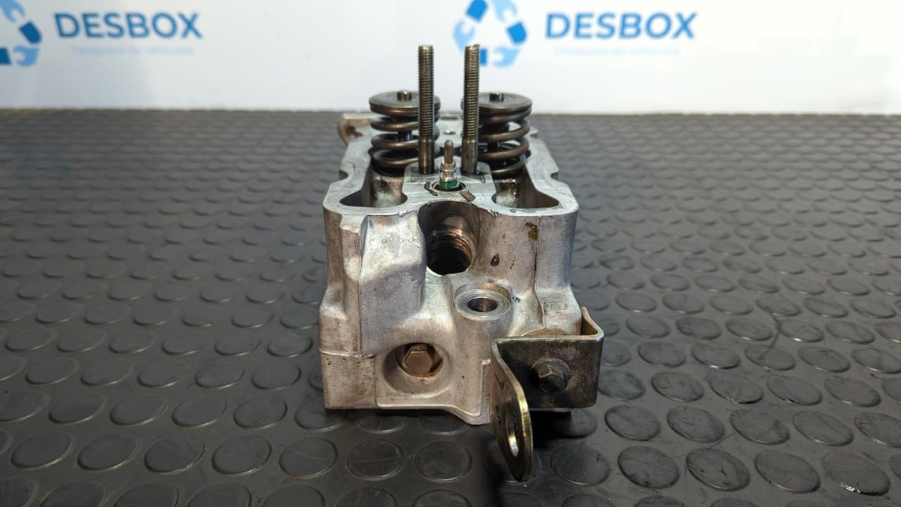 Recambio de CULATA para CHRYSLER JEEP CHEROKEE (J) VM referencia OEM IAM AMC 5
