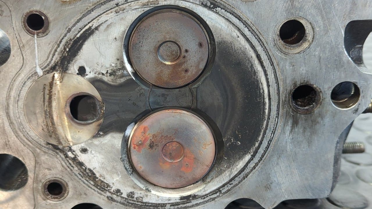 Recambio de CULATA para CHRYSLER JEEP CHEROKEE (J) VM referencia OEM IAM AMC 6