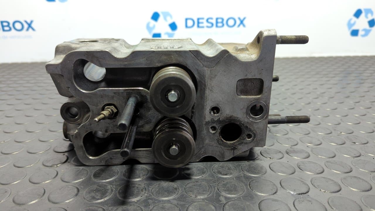 Recambio de CULATA para CHRYSLER JEEP CHEROKEE (J) VM referencia OEM IAM AMC 3