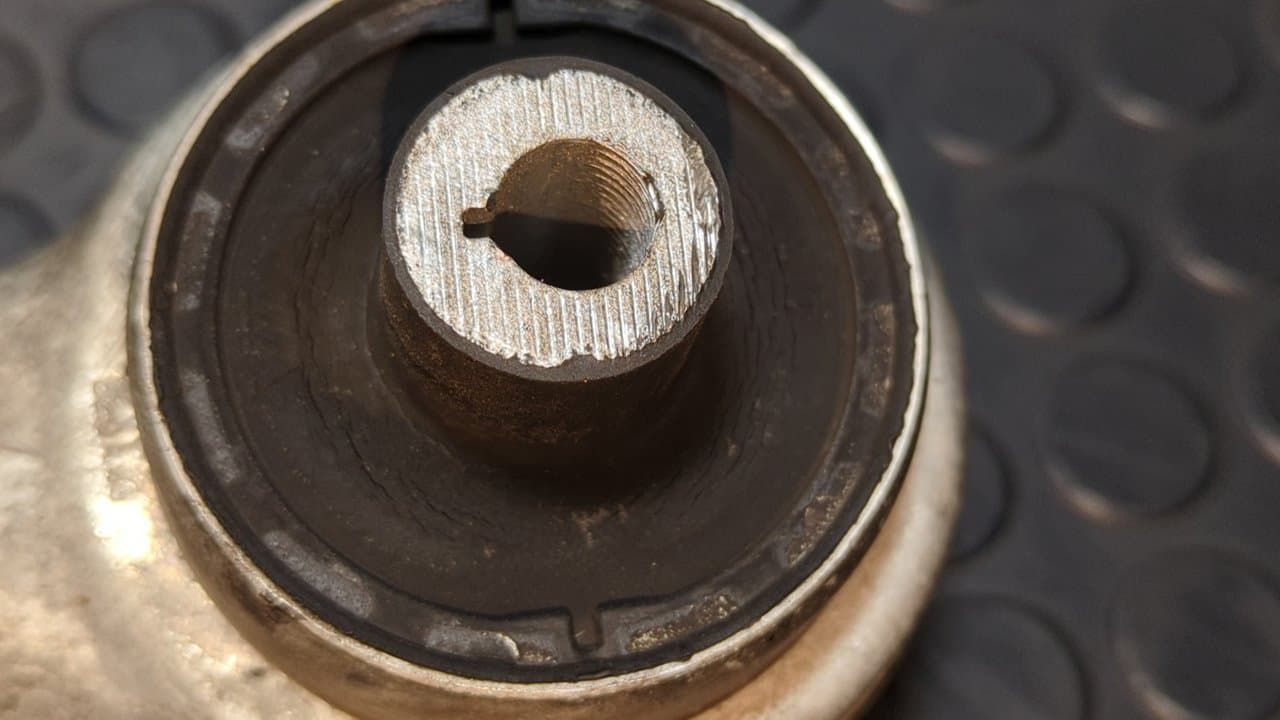 Recambio de BRAZO IZQUIERDO INFERIOR DELANTERO para BMW SERIE 3 LIM. (F30) B47D20A referencia OEM IAM 11817315 - NEGRO 7