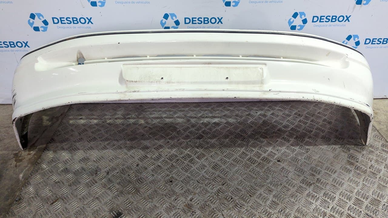 Recambio de PARAGOLPES DELANTERO para FORD ESCORT BERLINA/TURNIER Bravo Lim. L1E - VERDE 9