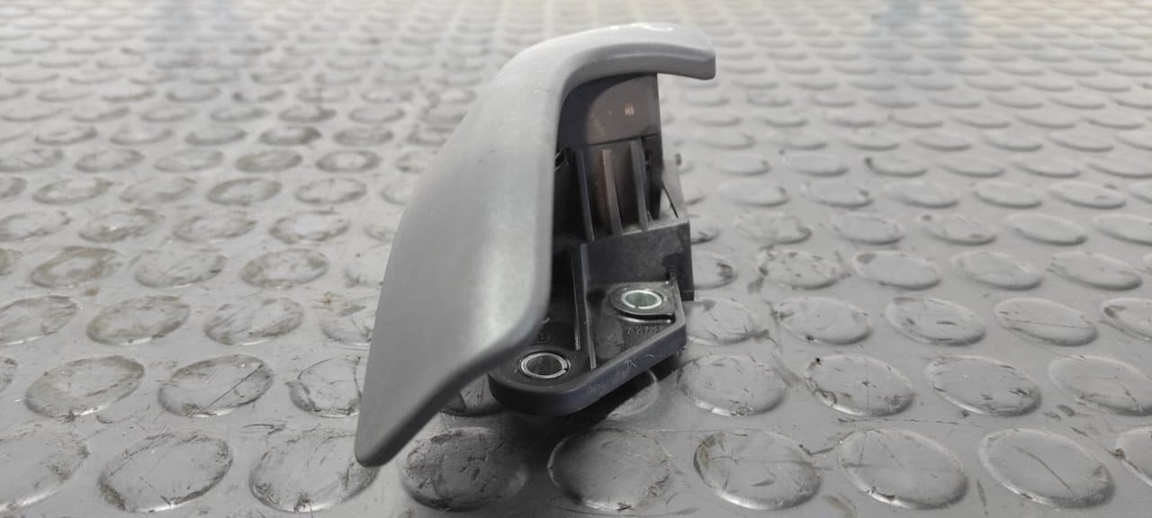 Recambio de MANETA INTERIOR DELANTERA IZQUIERDA para FIAT DUCATO CAJA ABEIRTA 33 (06.2006 =>) 2.3 JTD CAT F1AE0481D referencia OEM IAM C982 - BLANCO 6