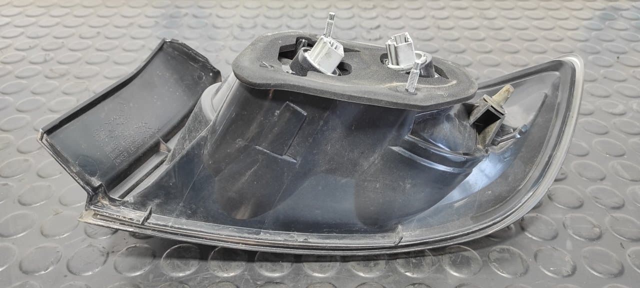 Recambio de PILOTO TRASERO IZQUIERDO para MAZDA 3 BERLINA (BK) 1.6 CD Diesel CAT Y601 referencia OEM IAM P2688 - NEGRO 5
