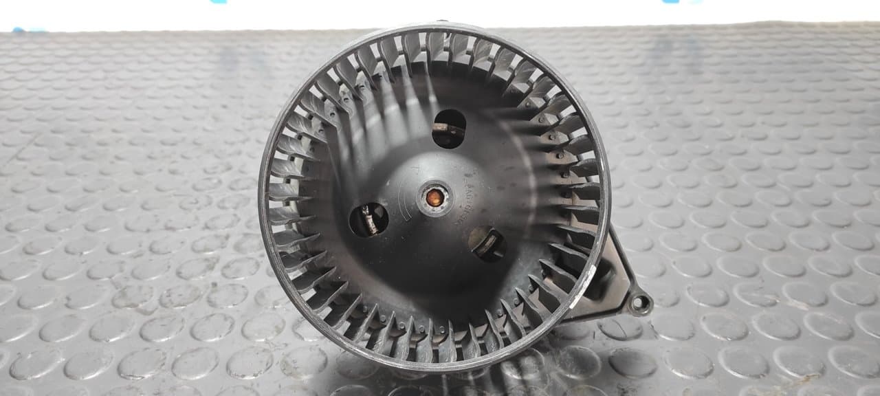 Recambio de MOTOR CALEFACCION para CITROEN JUMPER COMBI (2) 27 C 2.8  HDi  Club  Ntz. 1000 814043S referencia OEM IAM 591920600 - BLANCO 3