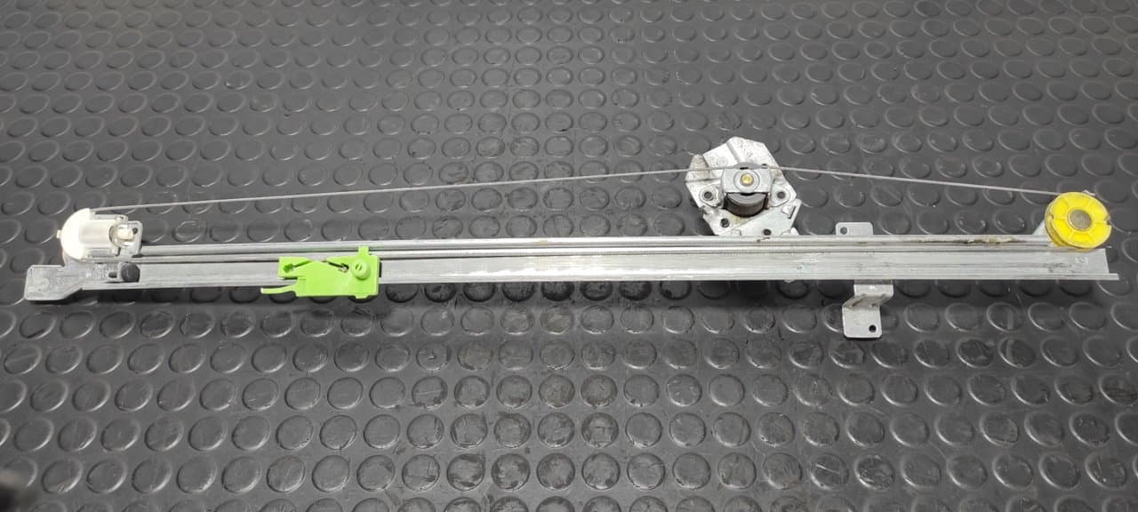 Recambio de ELEVALUNAS DELANTERO DERECHO para CITROEN JUMPER COMBI (2) 27 C 2.8  HDi  Club  Ntz. 1000 814043S - BLANCO 4