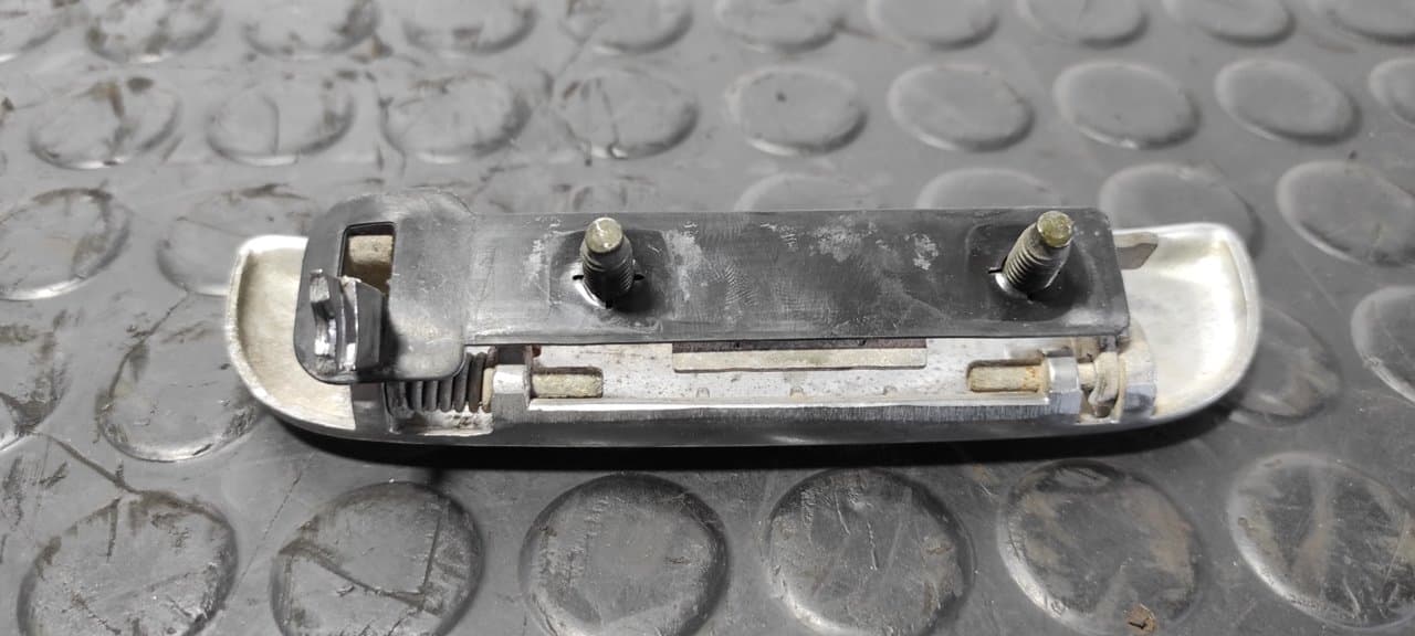 Recambio de MANETA DELANTERA DERECHA para NISSAN CABSTAR 2.7 TDI  TD7TI - BLANCO 2