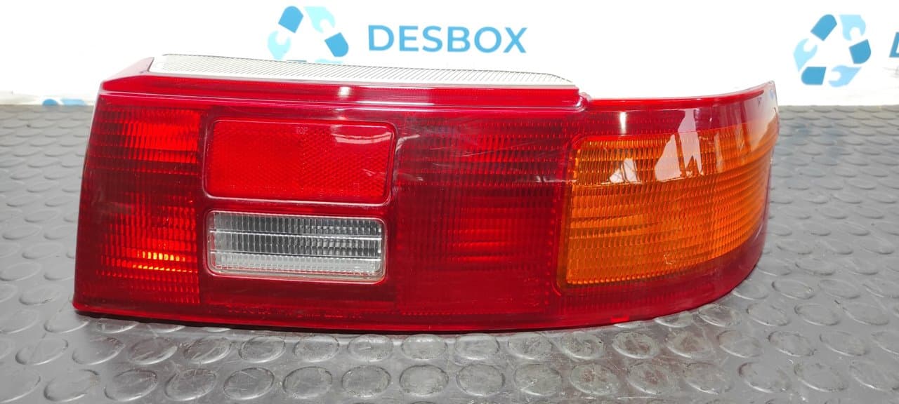 Recambio de PILOTO TRASERO DERECHO para TOYOTA PASEO COUPE (L54) 1.5i 16V 5EFE - VERDE