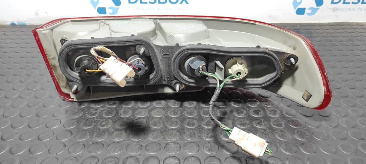 Recambio de PILOTO TRASERO DERECHO para TOYOTA PASEO COUPE (L54) 1.5i 16V 5EFE - VERDE 7
