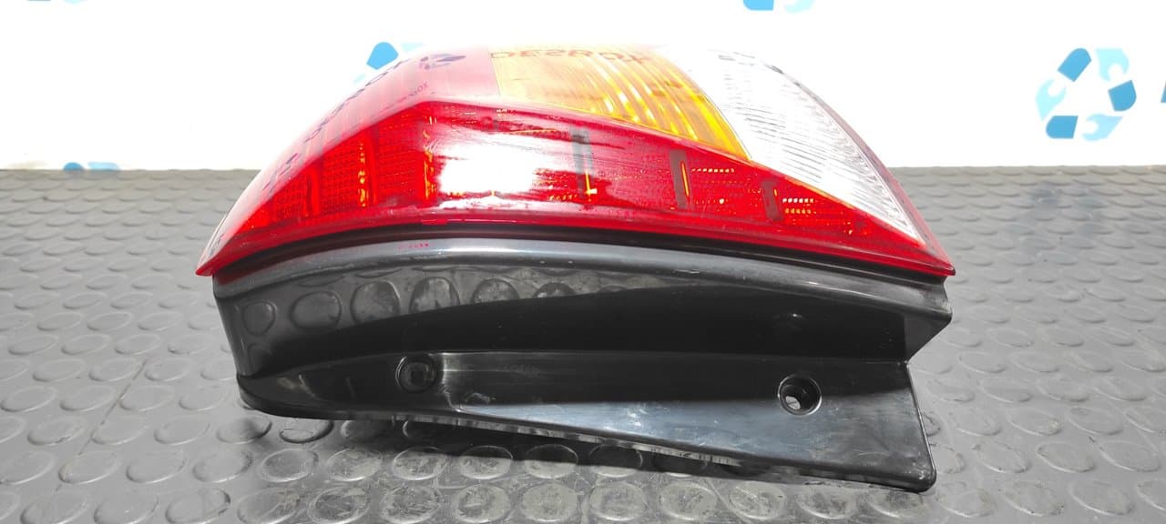Recambio de PILOTO TRASERO DERECHO para KIA RIO LS Berlina A5D referencia OEM IAM 0K34A51140R - GRIS 3