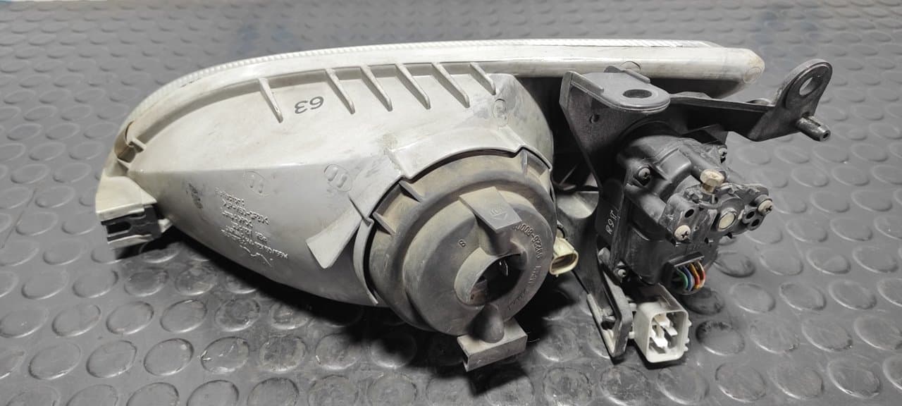 Recambio de FARO DERECHO para TOYOTA PASEO COUPE (L54) 1.5i 16V 5EFE referencia OEM IAM UPM60GF20 - VERDE 5