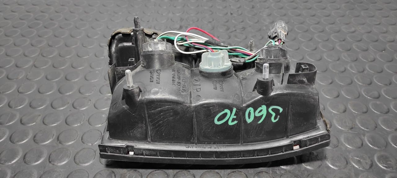 Recambio de PILOTO TRASERO DERECHO para MITSUBISHI L 200 (K6/7) 4D56 referencia OEM IAM 0431646 - NEGRO 2