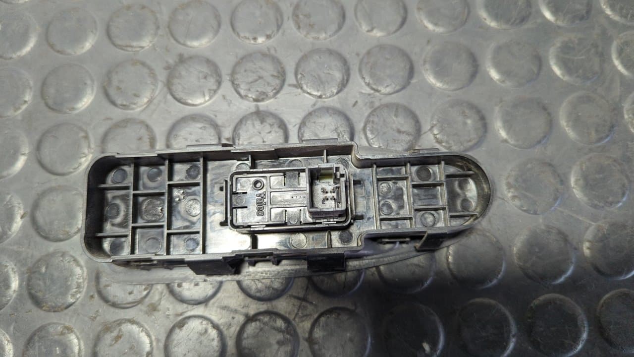 Recambio de MANDO ELEVALUNAS DELANTERO DERECHO para PEUGEOT EXPERT KASTEN Furg. acristaldo RHKDW10UTED4 referencia OEM IAM 14996130 - GRIS 6
