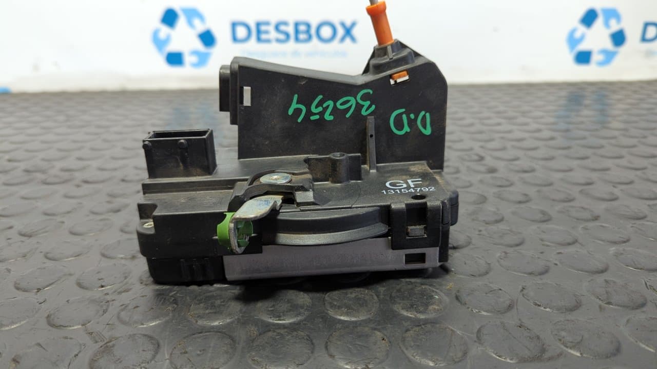 Recambio de CERRADURA PUERTA DELANTERA DERECHA para OPEL MERIVA Enjoy Z13DT referencia OEM IAM 13154792 - VERDE