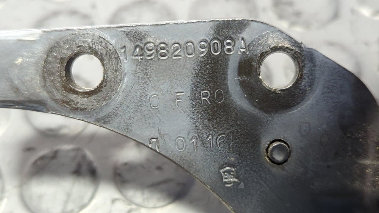 Recambio de SOPORTE GUIA PATIN SUPERIOR para PEUGEOT EXPERT KASTEN Furg. acristaldo RHKDW10UTED4 referencia OEM IAM 149820908A - GRIS 2