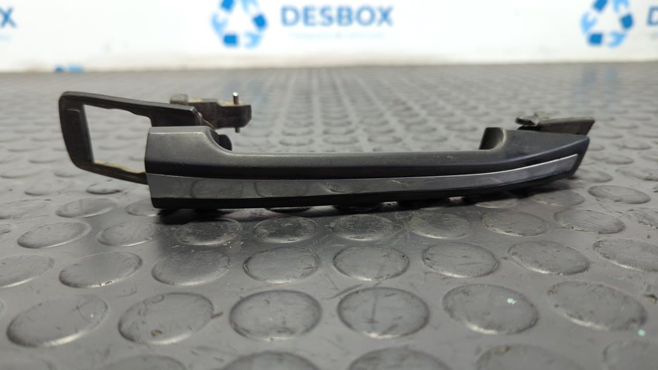 Recambio de MANETA DELANTERA DERECHA para MERCEDES CLASE E (W124)