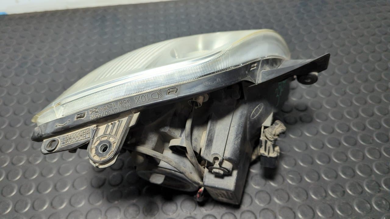 Recambio de FARO IZQUIERDO para KIA PICANTO 1.1 Concept G4HC referencia OEM IAM 92101070 - BLANCO 2