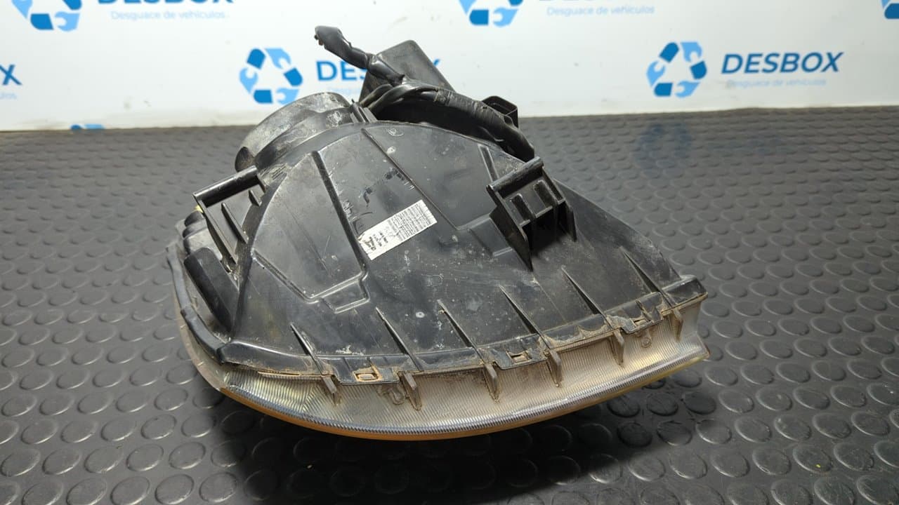 Recambio de FARO IZQUIERDO para KIA PICANTO 1.1 Concept G4HC referencia OEM IAM 92101070 - BLANCO 4