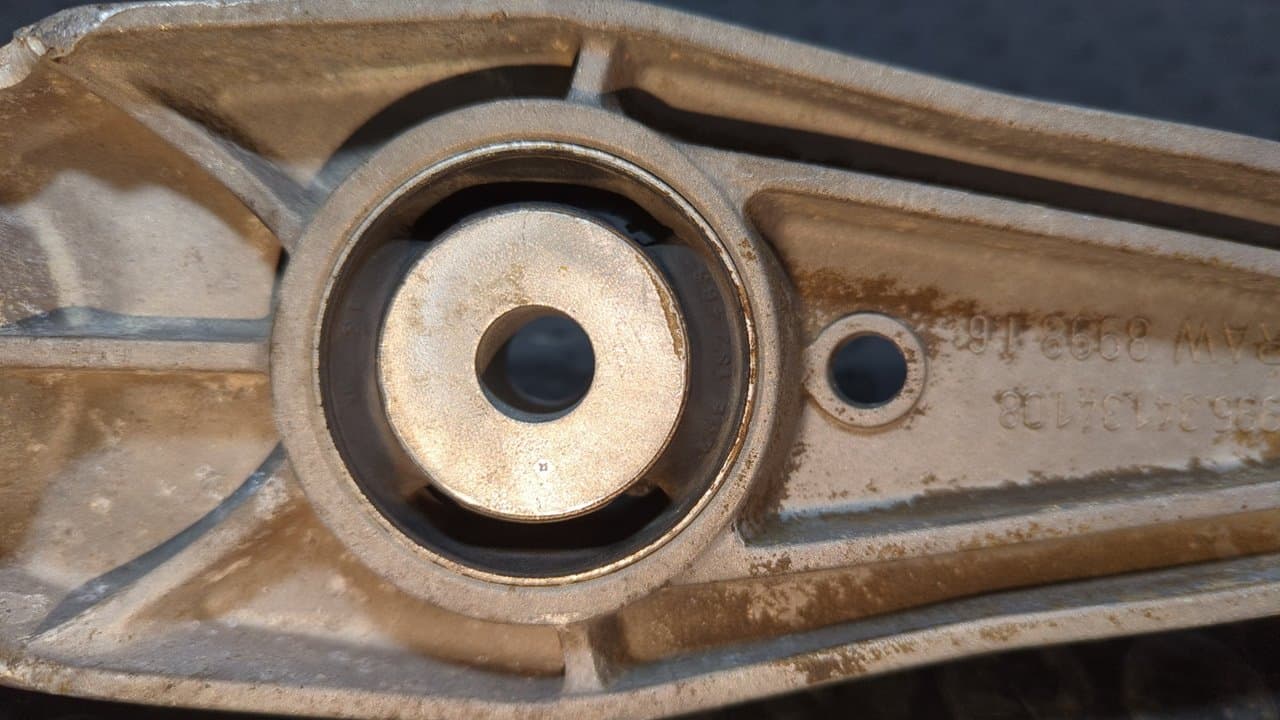 Recambio de BRAZO IZQUIERDO INFERIOR TRASERO para PORSCHE BOXSTER (TIPO 987) M9720 referencia OEM IAM 99634134108 - GRANATE 6
