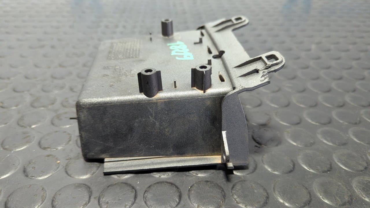 Recambio de GUANTERA para PORSCHE BOXSTER (TIPO 987) Básico M9720 referencia OEM IAM 99755314301 - GRANATE 3