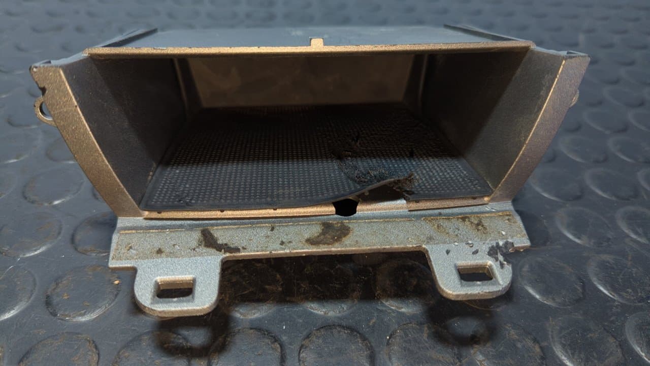 Recambio de GUANTERA para PORSCHE BOXSTER (TIPO 987) Básico M9720 referencia OEM IAM 99755314301 - GRANATE 5