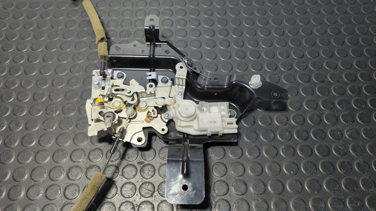 Recambio de CERRADURA PUERTA TRASERA IZQUIERDA para NISSAN NV 200 (M20) Kasten Comfort K9K - BLANCO