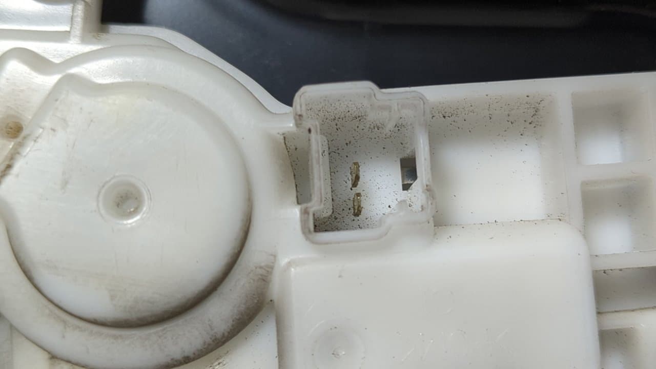 Recambio de CERRADURA PUERTA TRASERA IZQUIERDA para NISSAN NV 200 (M20) Kasten Comfort K9K - BLANCO 6
