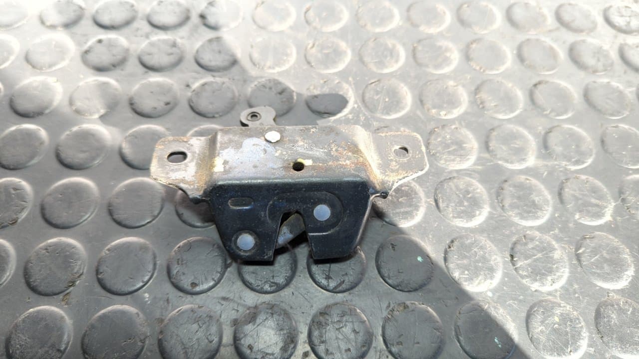 Recambio de CERRADURA MALETERO / PORTON para CITROEN BERLINGO 1.9 D SX Familiar WJZ - AMARILLO