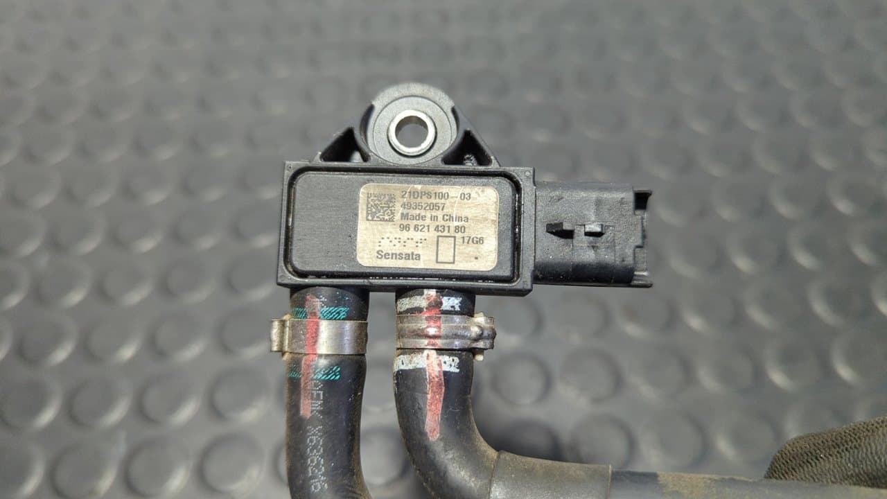 Recambio de SENSOR PRESION para CITROEN C4 AIRCROSS Attraction 9H05 referencia OEM IAM 9662143180 - GRIS 3