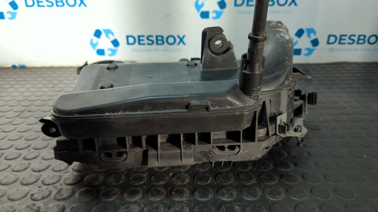 Recambio de CAJA FILTRO AIRE para CITROEN C4 AIRCROSS Attraction 9H05 referencia OEM IAM 9673061080 - GRIS 3