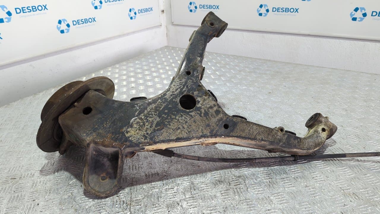 Recambio de MANGUETA TRASERA DERECHA para MERCEDES-BENZ VITO (W638) CAJA CERRADA 601D23 referencia OEM IAM A6383521502 - BLANCO 5