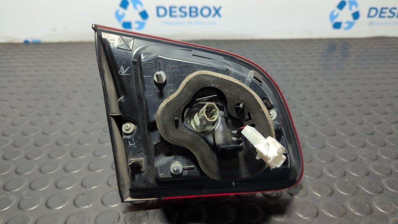Recambio de PILOTO PORTON DERECHO para CITROEN C4 AIRCROSS Attraction 9H05 referencia OEM IAM 13237166 - GRIS 7