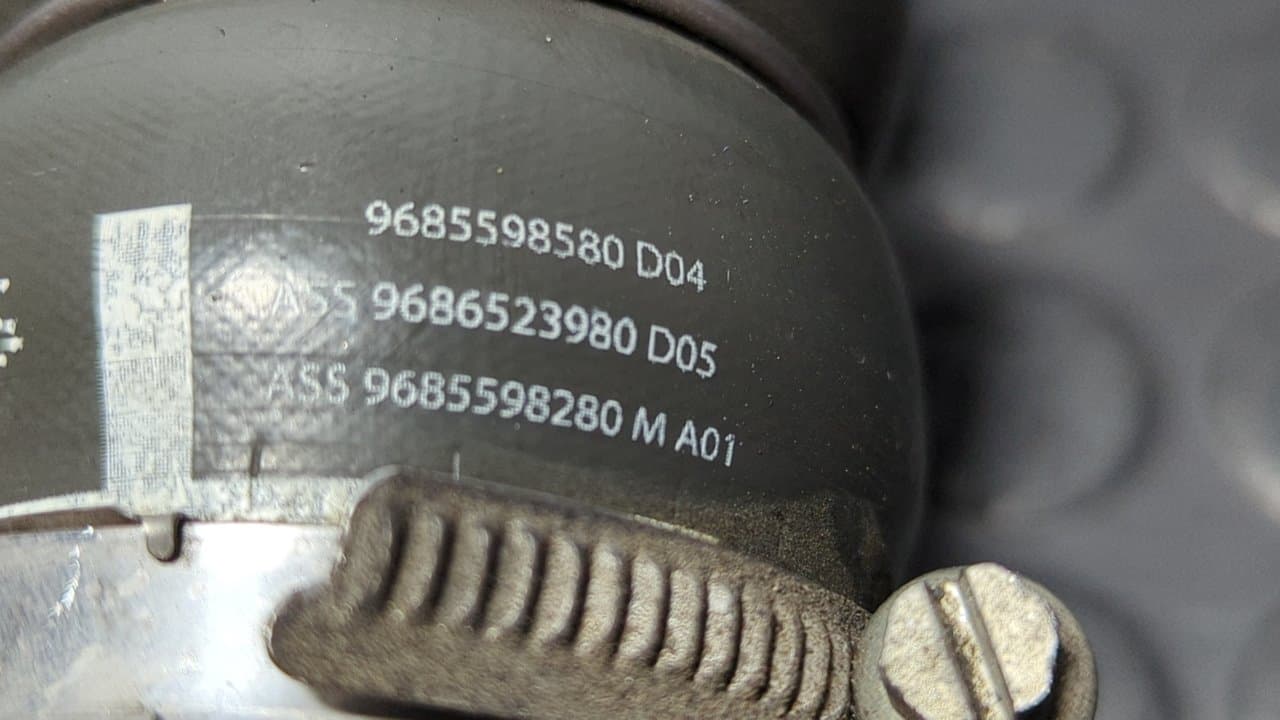 Recambio de TUBO para CITROEN C4 AIRCROSS Attraction 9H05 referencia OEM IAM 9687261180 - GRIS 5