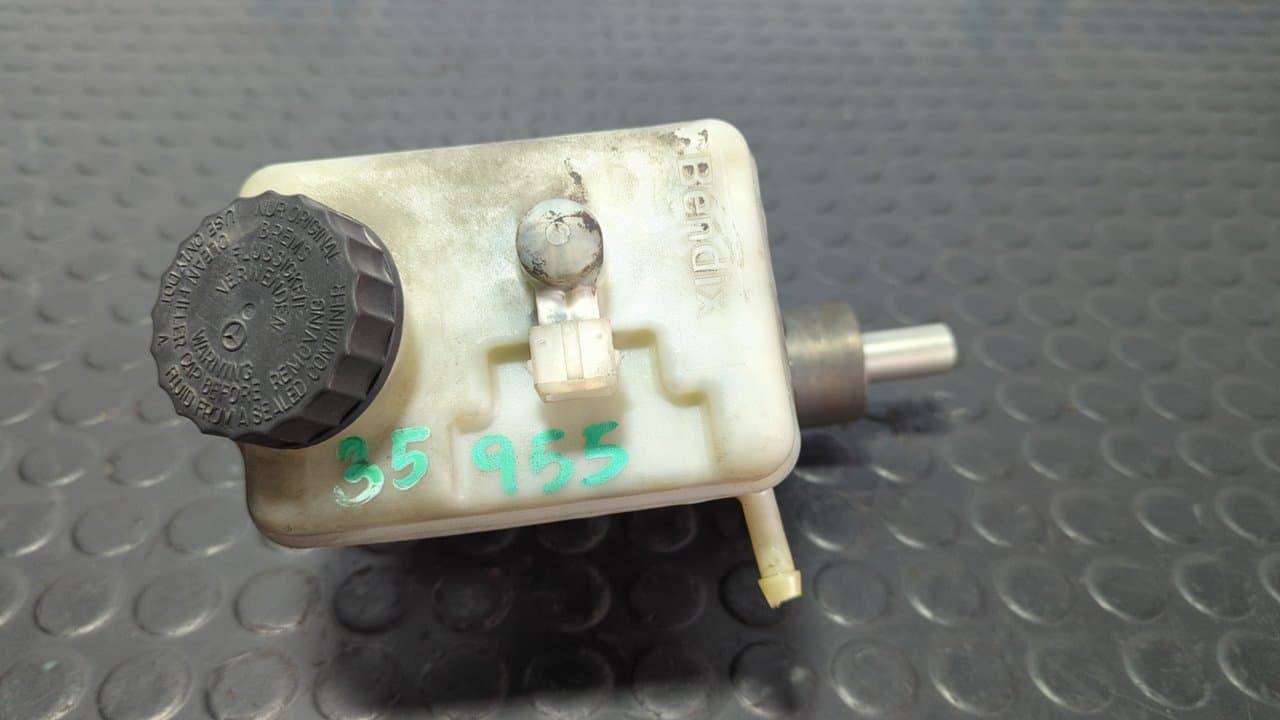 Recambio de BOMBA FRENO para MERCEDES-BENZ VITO (W638) CAJA CERRADA 108 D        (638.064) 601D23 referencia OEM IAM A0024312802  - BLANCO 6