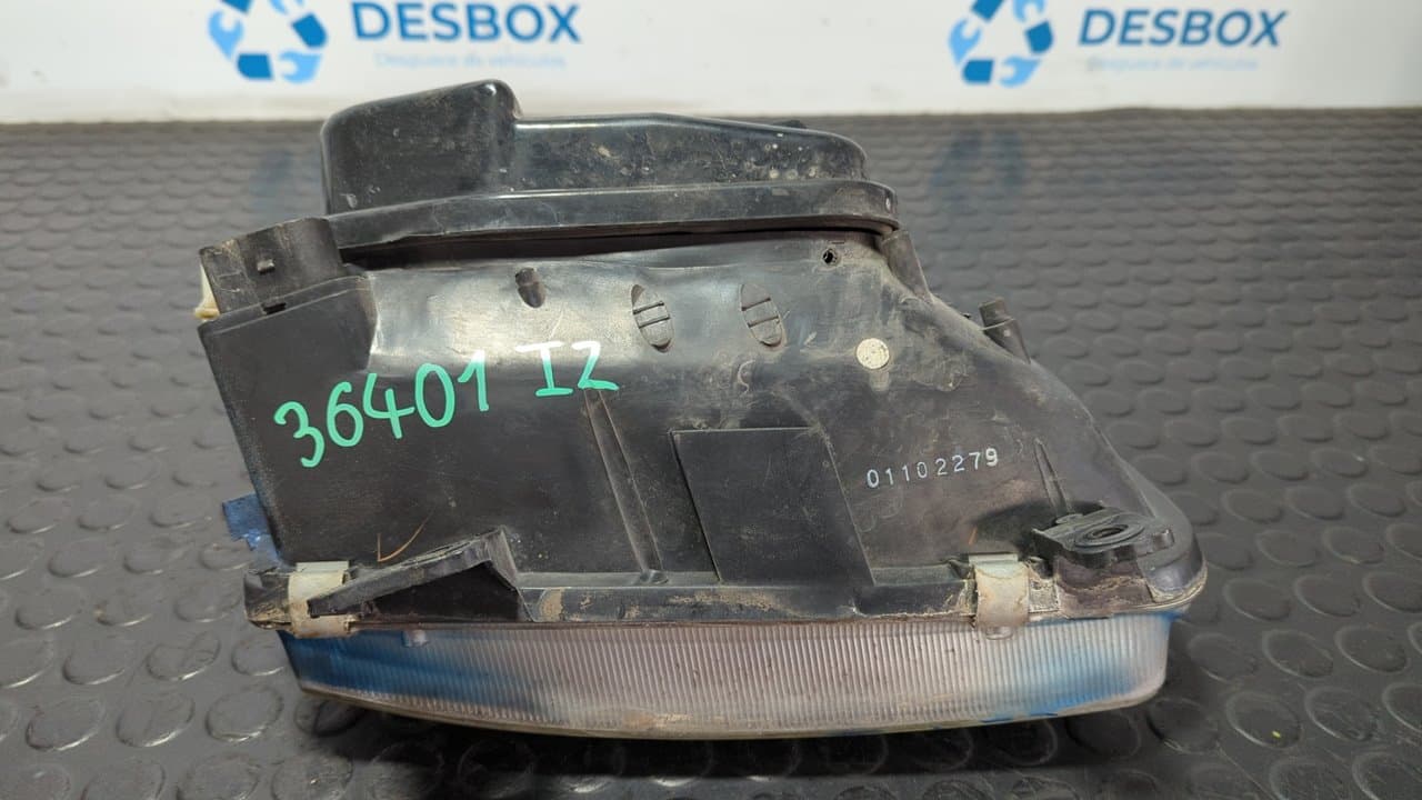 Recambio de FARO IZQUIERDO para VOLKSWAGEN POLO BERLINA (6N2) 1.4 16V AUA referencia OEM IAM 084411139L - AZUL 5