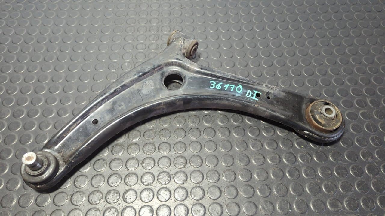Recambio de BRAZO IZQUIERDO INFERIOR DELANTERO para CITROEN C4 AIRCROSS Attraction 9H05 - GRIS